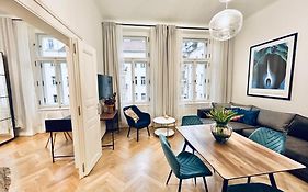 River Site Apartment Janackovo Nabrezi 27
